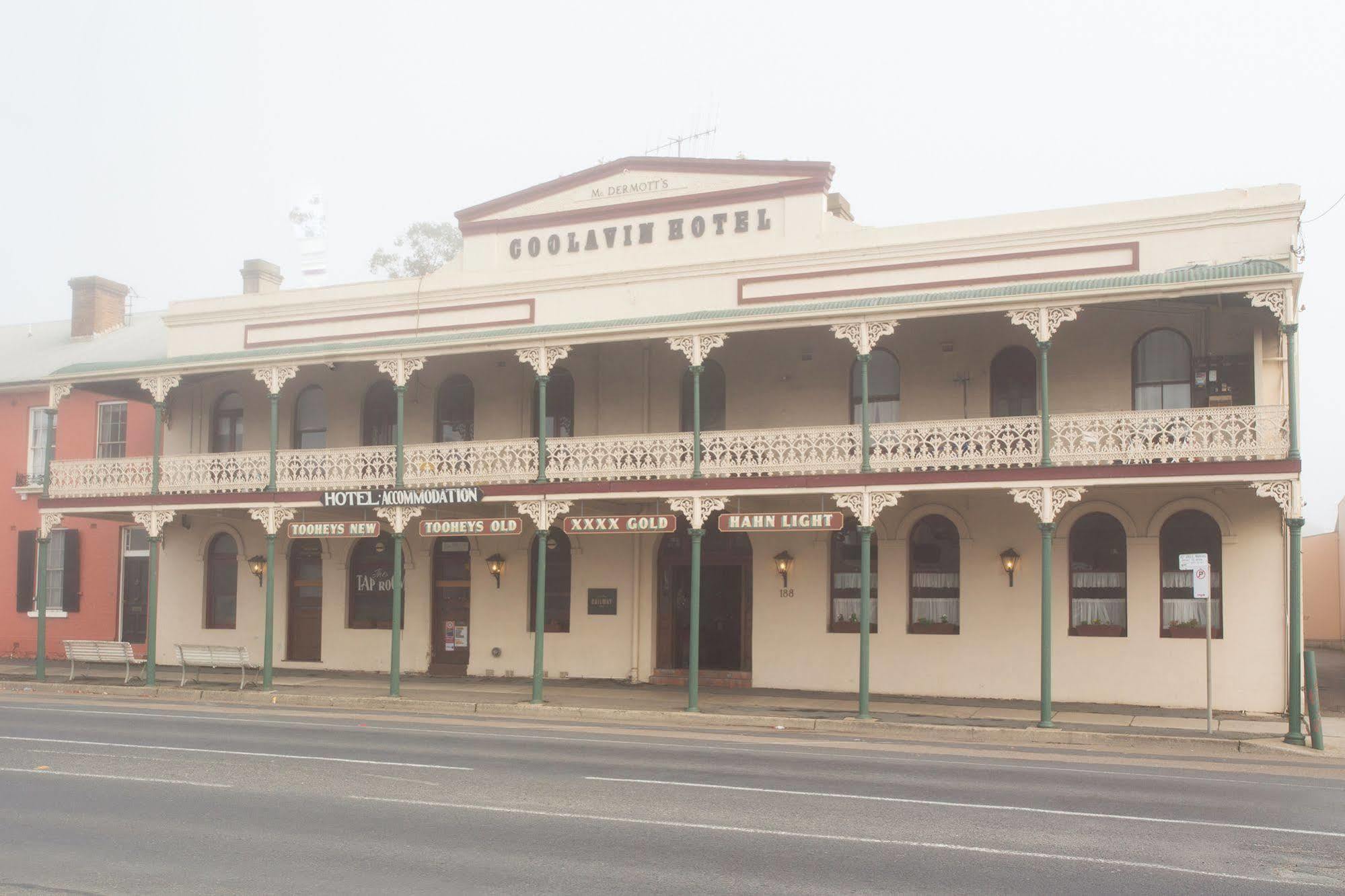 Southern Railway Hotel Goulburn Bagian luar foto