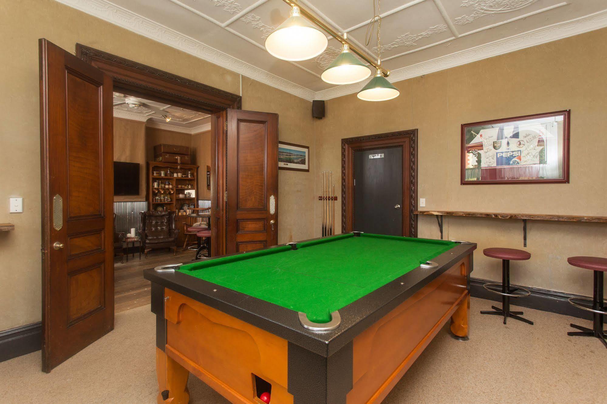 Southern Railway Hotel Goulburn Bagian luar foto